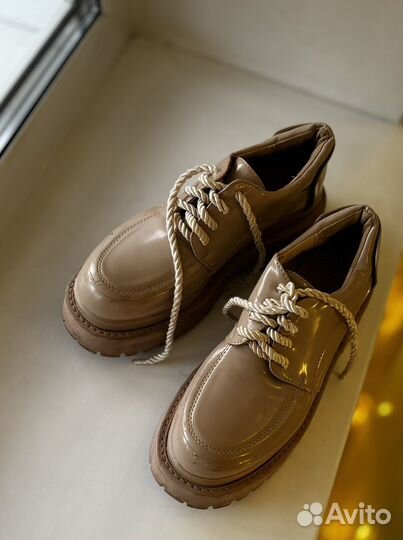 Ботинки лоферы женские