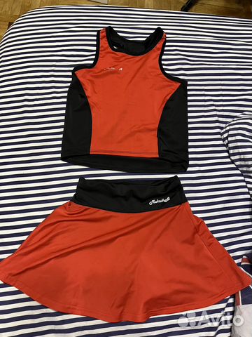 Теннисный костюм для девочки 134-140