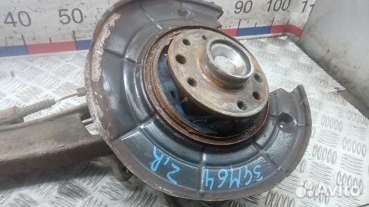 Ступица задняя правая opel vectra B (3GM64NY01)