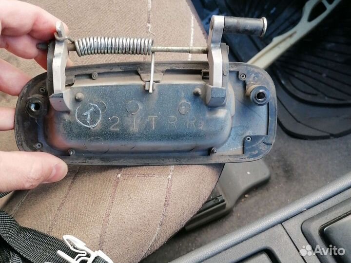 Ручка двери toyota mark 2