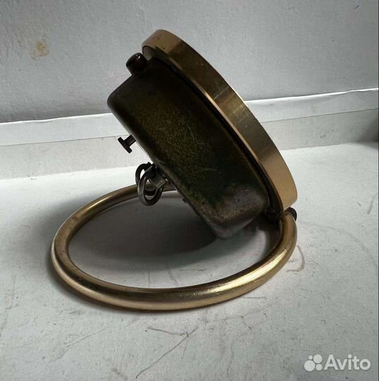 Часы будильник Slava, 2м завод, СССР