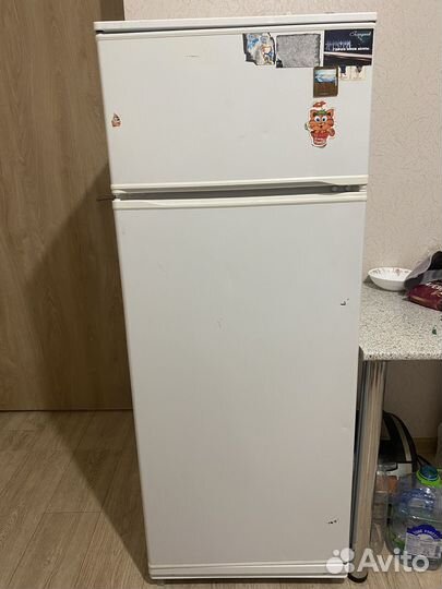 Холодильник на запчасти