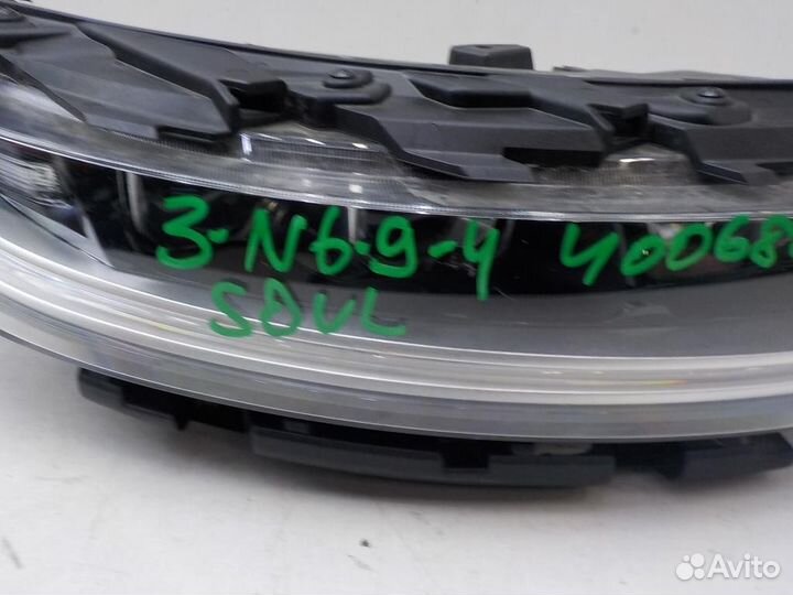 Фара правая Kia Soul