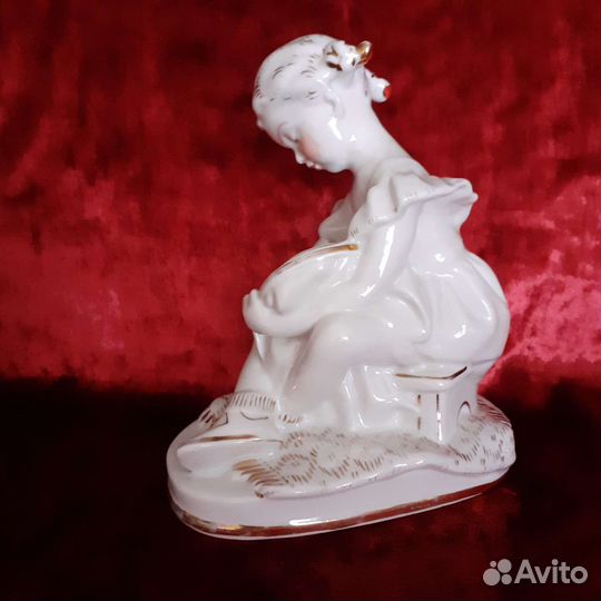 Фарфоровые статуэтки Песочное