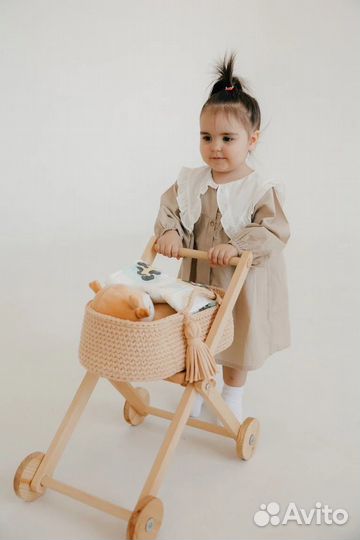 Коляска для куклы