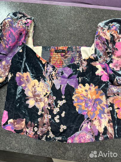 Кофточка женская