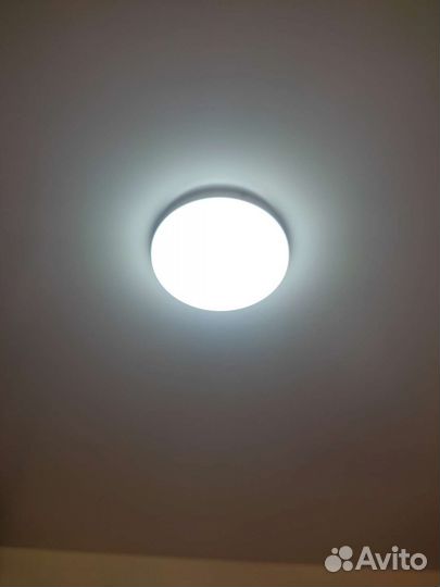 Светильник светодиодный потолочный с пультом