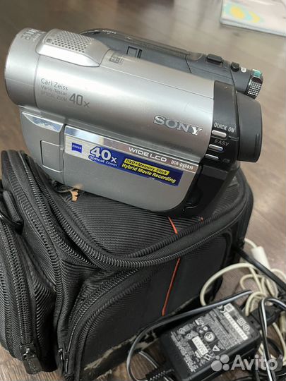 Видеокамера sony