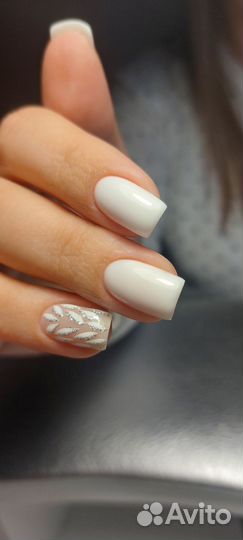 Маникюр и педикюр