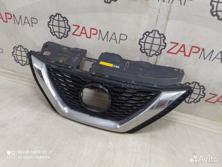 Решетка радиатора передняя Nissan Qashqai J11