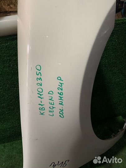 Крыло переднее правое Honda Legend KB1