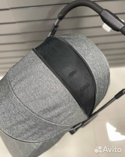 Прогулочная коляска LuxMom 525