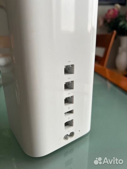 Wi-fi роутер Apple AirPort Extreme A1521