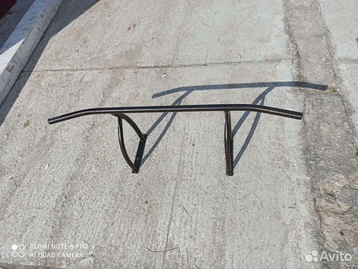 Турник настенный