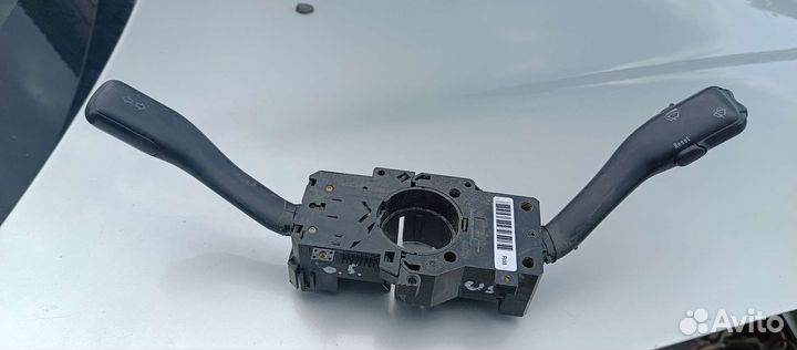 Переключатель подрулевой Volkswagen Passat B5