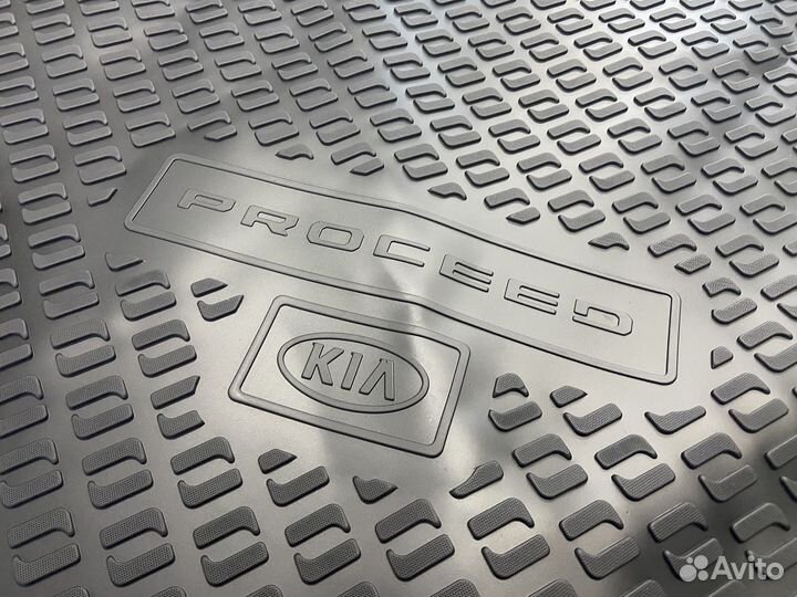 Оригинальный ковер багажника Kia Proceed