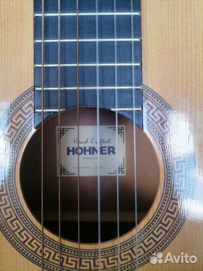 Гитара шестиструнная