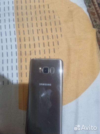 Samsung Galaxy S8, 4/64 ГБ