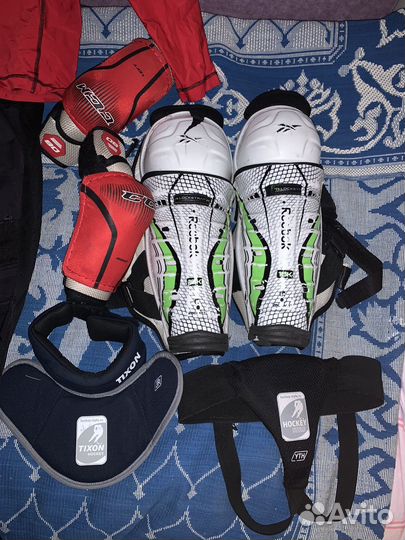 Форма хоккейная