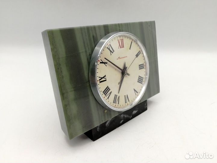 Часы настольные Молния камень Офиокальцит
