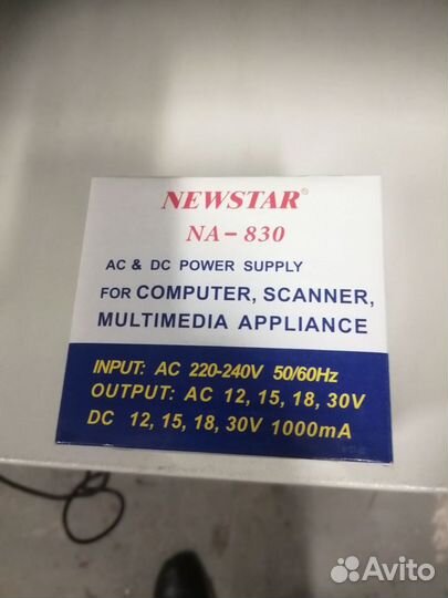 Универсальный блок питания Newstar NA-824,830