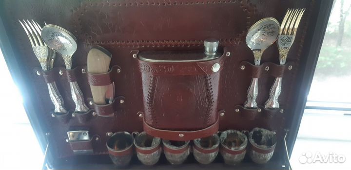 Премиальный подарочный туристический набор