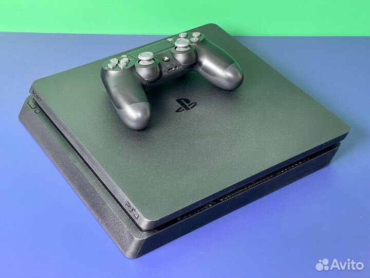 Sony PS4 Slim 1TB Jet Black (черная) с геймпадом