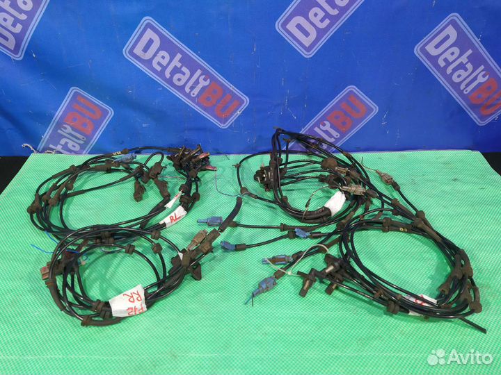 Датчик ABS Nissan Primera P12