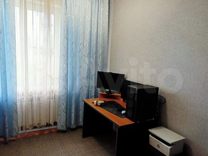 Комната 28,2 м² в 2-к., 4/4 эт.