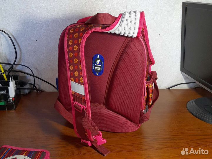 Рюкзак школьный для девочки новый ортопедический