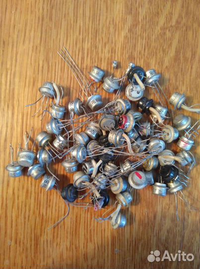 Транзисторы СССР разные (кт, мп, п)