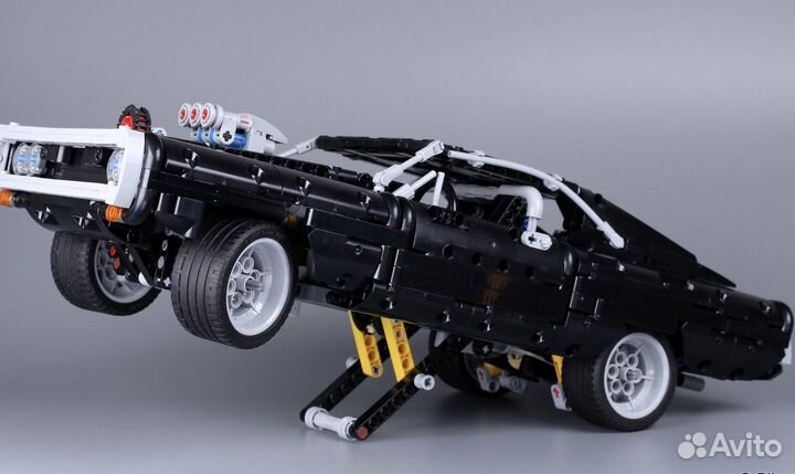 Lego technic 42111 Додж Чарджер