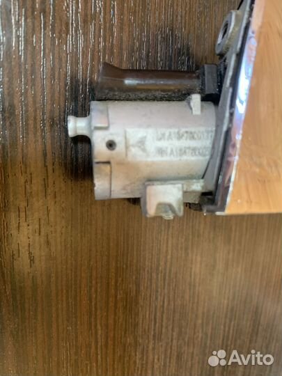 Ручка двери передней левой наружная Mercedes-Benz