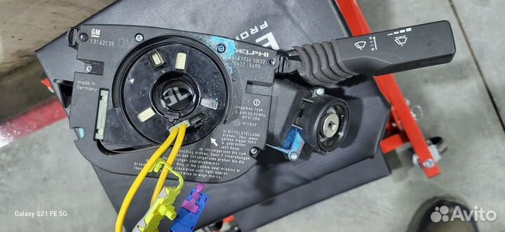 Подрулевой переключатель или стрекоза