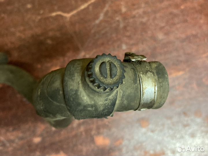 Патрубок печки ауди 80 б4