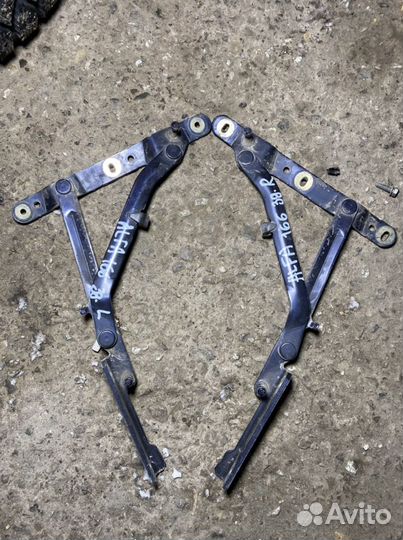 Петли багажника Alfa Romeo 166