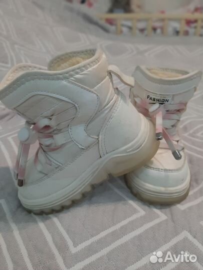 Ботинки зимние для девочки 24