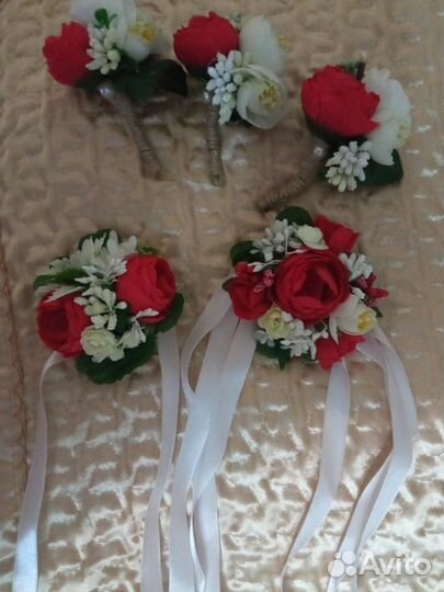 Бутоньерка для жениха и свидетелей