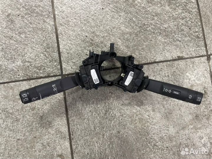 Переключатель подрулевой Opel Astra J GTC A14NET