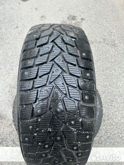Dunlop SP Winter Ice 02 245/45 R19 102T