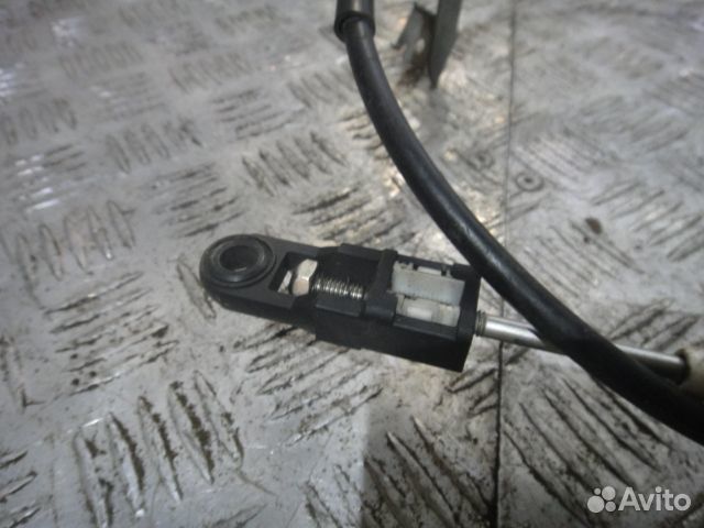 Трос управления aкпп Auris (07-12) б/у