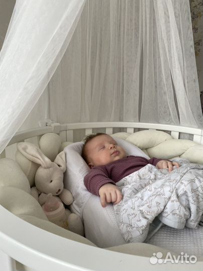 Круглая кровать трансформер 8в1 с маятником