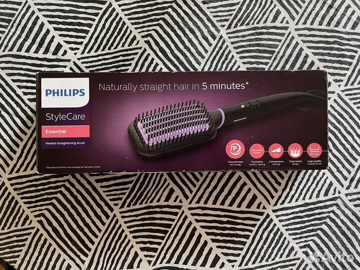 Расческа-выпрямитель Philips BHH880/00