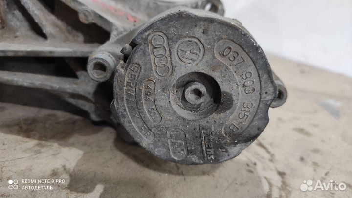 Натяжитель ремня Volkswagen Passat B4