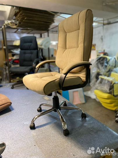 Кресло офисное