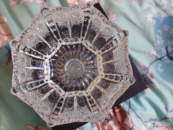 Ваза на ножке конфетница фруктовница