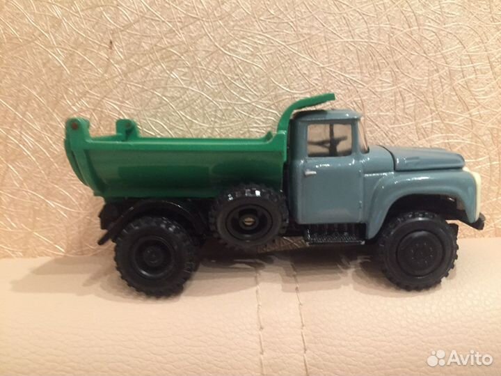 Масштабные модели СССР ЗИЛ 1:43