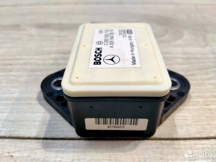 Датчик ускорения Mercedes-Benz 212.054 E 300 212