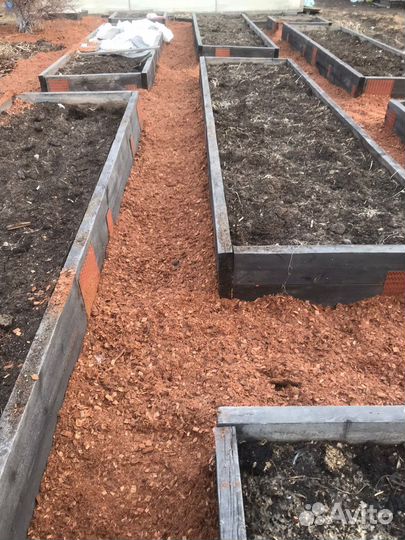 Щепа с опилками перегнившая, лиственница