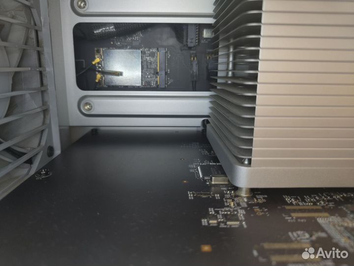 Продам Mac Pro 5.1 Mid 2012 A1289